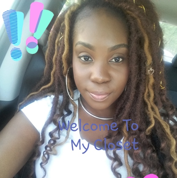 Meet your Posher, Dana - Picture 2 of 4